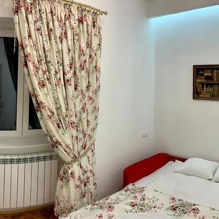 Victoria Luxury Apartment 11 Bucureşti Ngoại thất bức ảnh