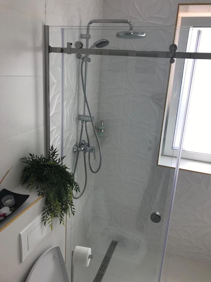 Victoria Luxury Apartment 11 Bucureşti Ngoại thất bức ảnh