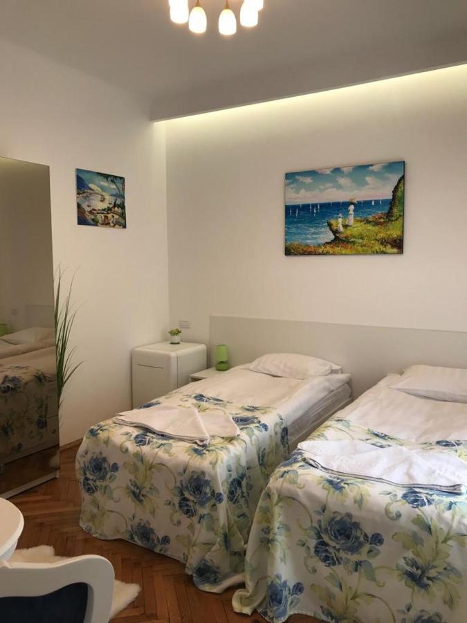 Victoria Luxury Apartment 11 Bucureşti Ngoại thất bức ảnh